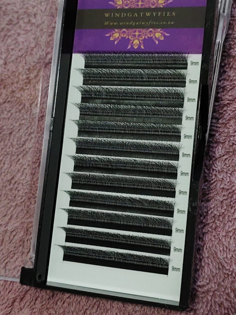 4W CC Curl lash trays