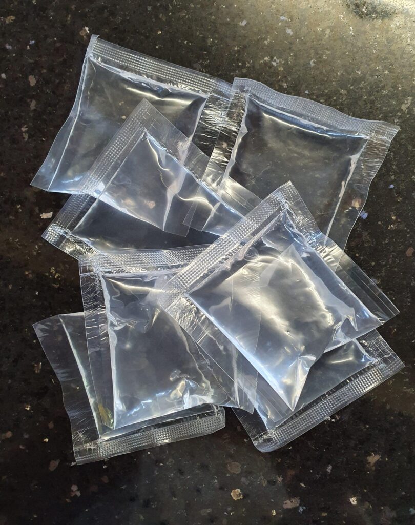 Flexible ice packs 10 (6x6cm)